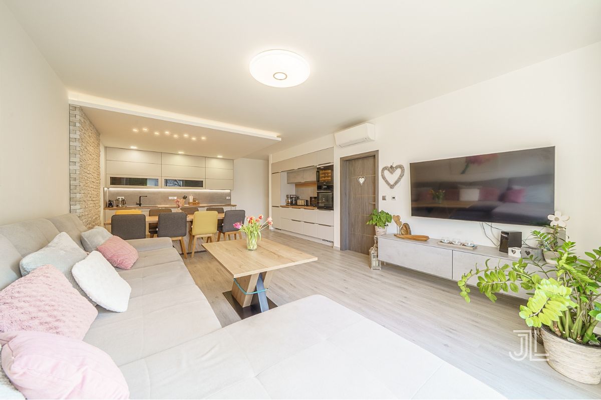 Prodej bytu 5+kk 120 m²